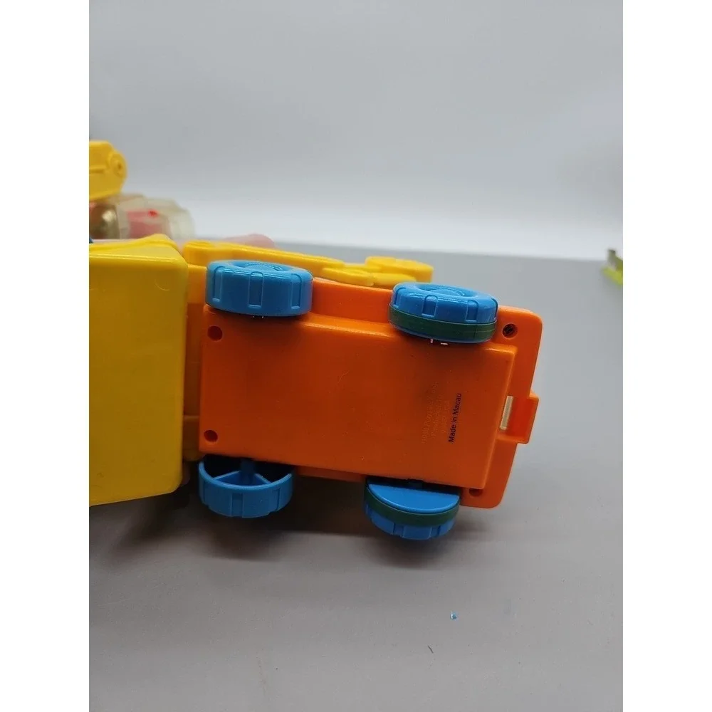 Playskool Vintage Go Go Gears Fire Truck Loader Push and Go 1988 Lot PRESS Clear